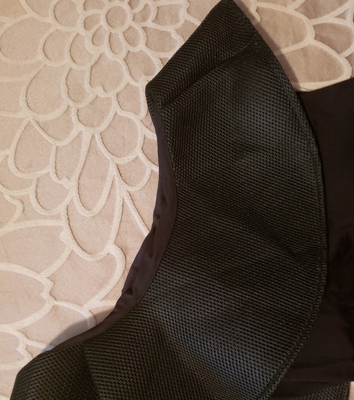 Black one shoulder ruffle bodysuit - Picture 7 of 7